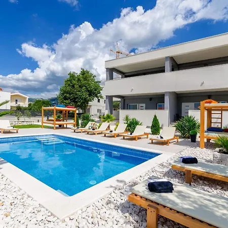 Deluxe Double With Sauna And Pool Pensionat Kaštela