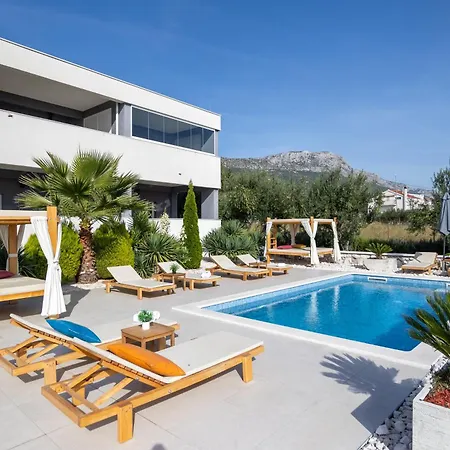 Deluxe Double With Sauna And Pool Pensionat Kaštela