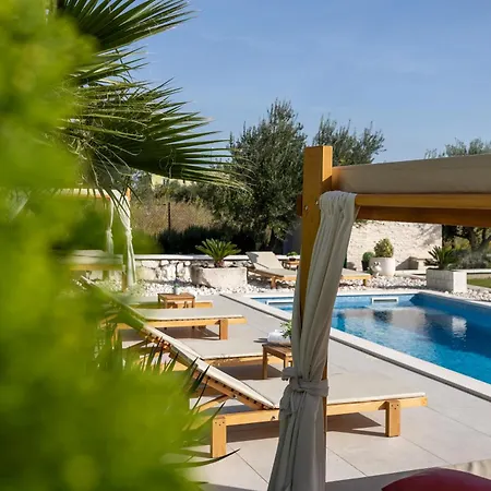 Deluxe Double With Sauna And Pool Kaštela